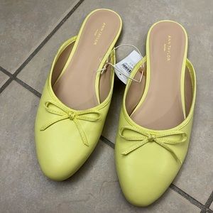 Yellow shoes
